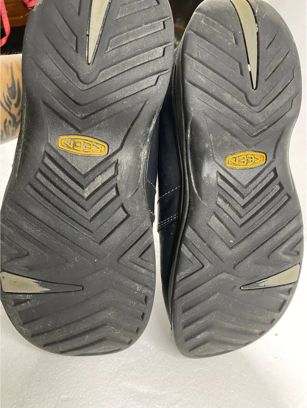 KEEN black leather casual oxford shoes size 7.5